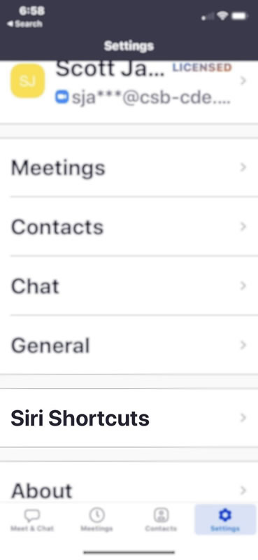 Screenshot of Zoom app menu with the Siri Shortcuts option focused in.